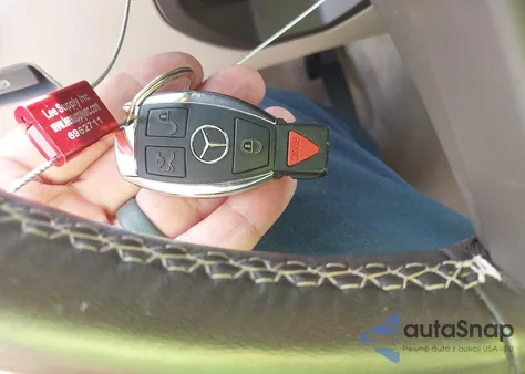 2014 Mercedes-Benz Gl 450 4Matic z USA, uszkodzony, nr VIN 4JGDF7CE3EA369836